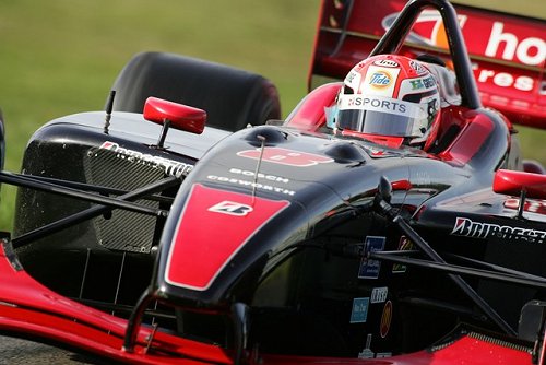Alex Tagliani in actie namens RSPORTS; Copyright CCWS 2007